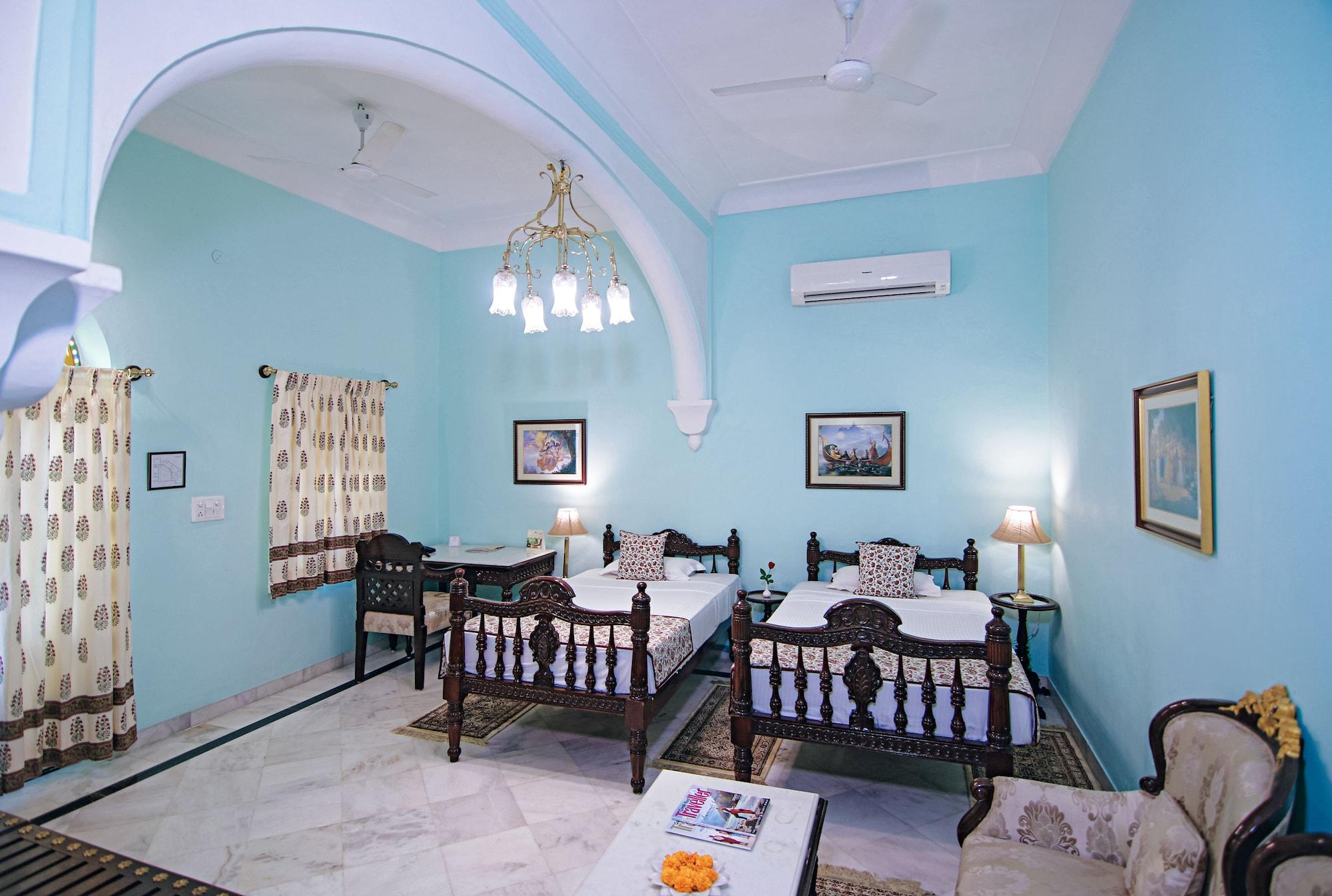 Alsisar Haveli - Heritage होटल