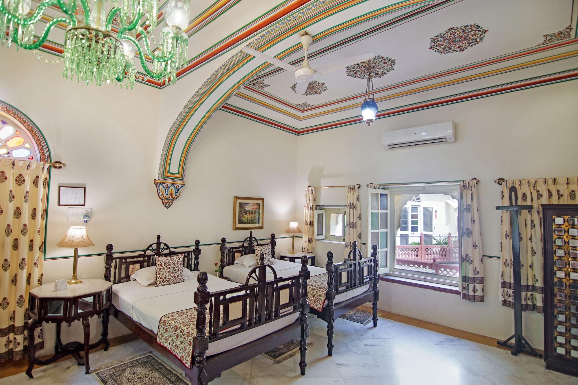 Alsisar Haveli - Heritage होटल 4*