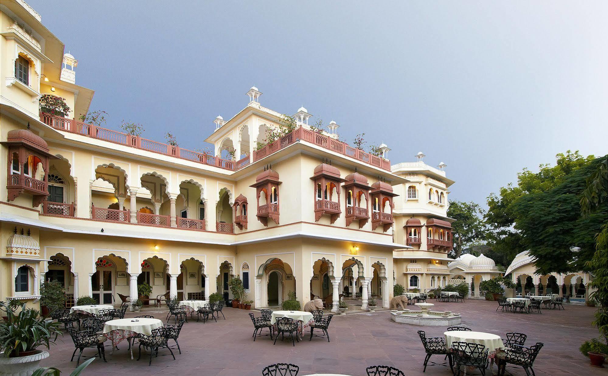 होटल Alsisar Haveli - Heritage